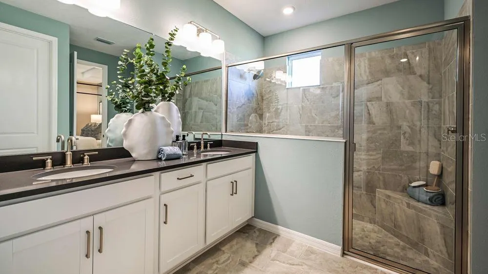 6909 PRAIRIE OAK WAY