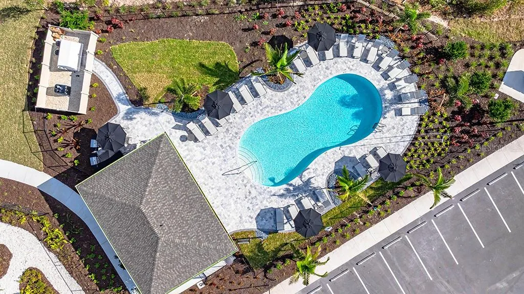 6909 PRAIRIE OAK WAY