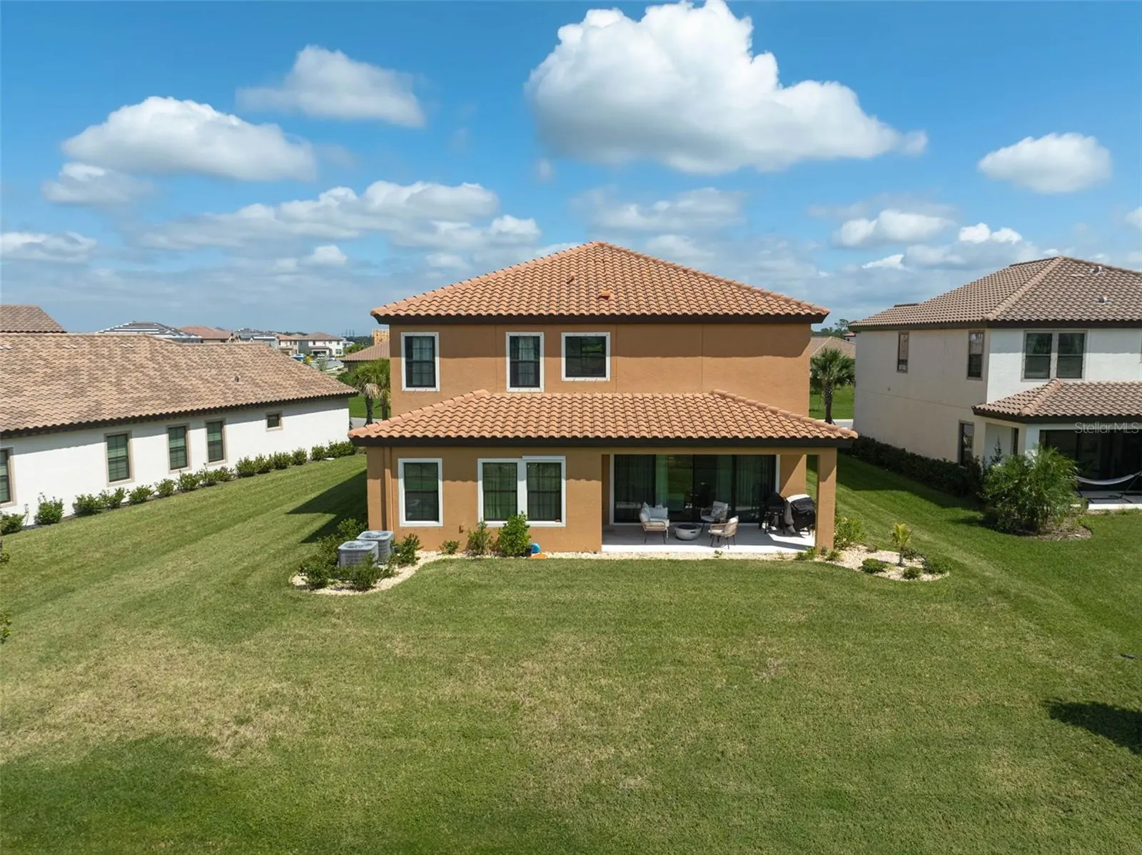 8417 DOVE BOG TER