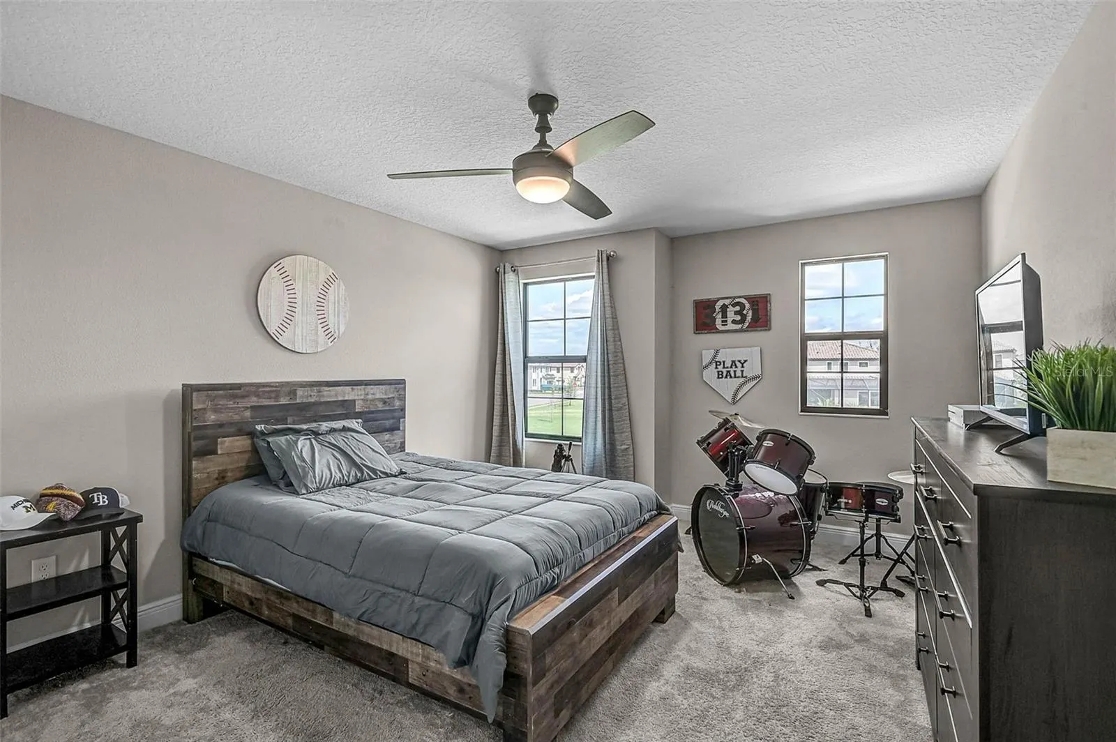8417 DOVE BOG TER
