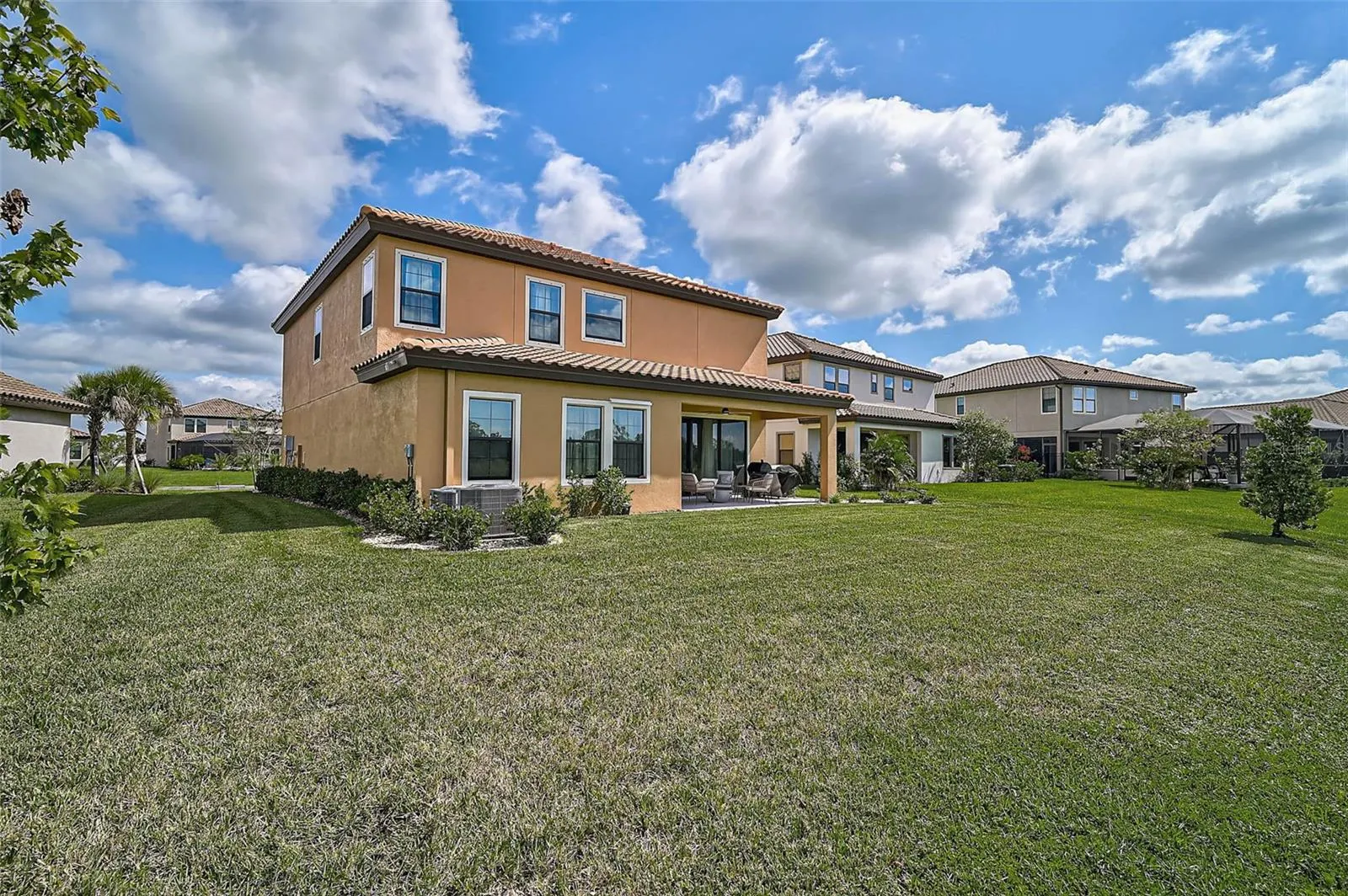 8417 DOVE BOG TER