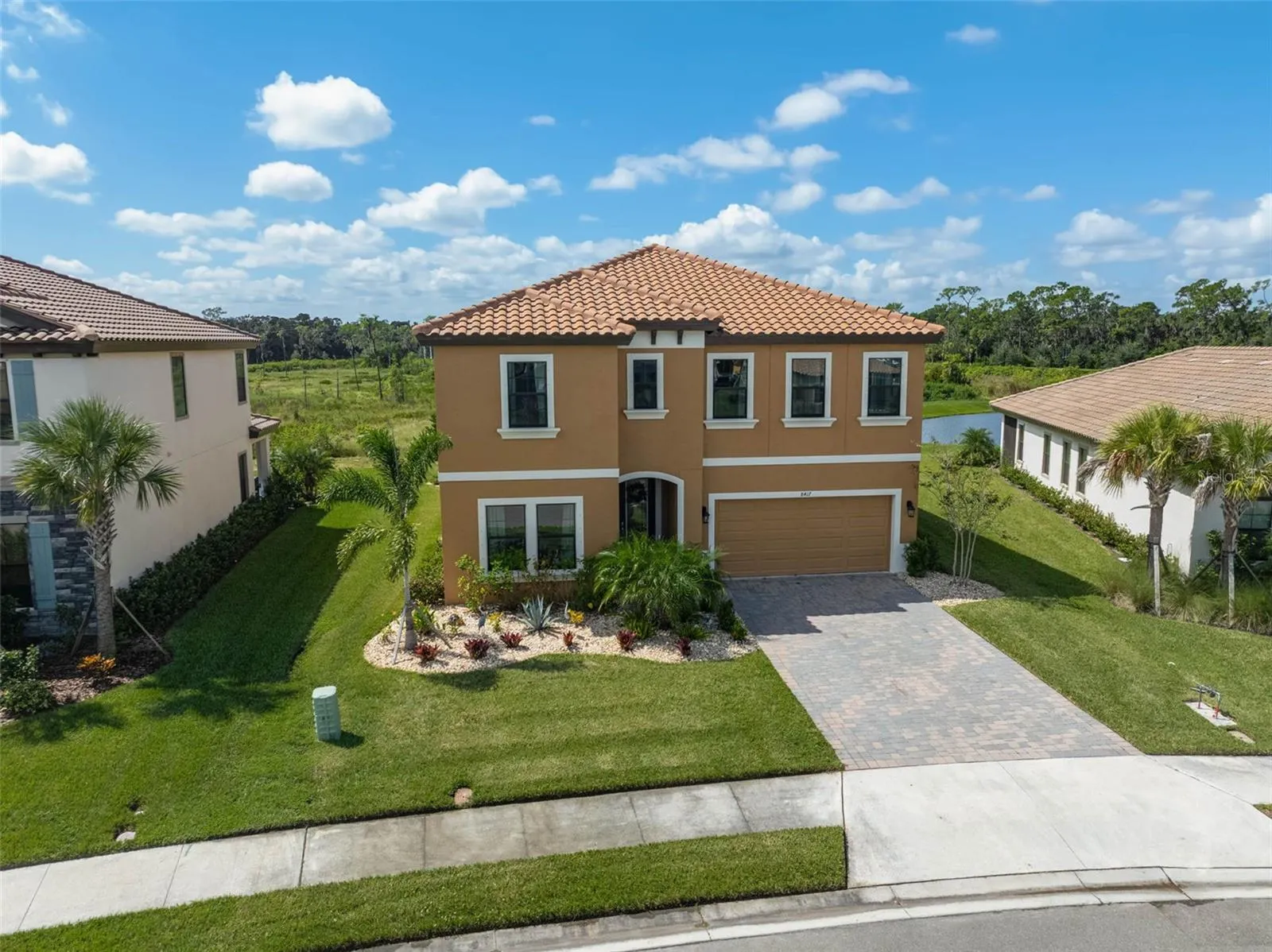 8417 DOVE BOG TER