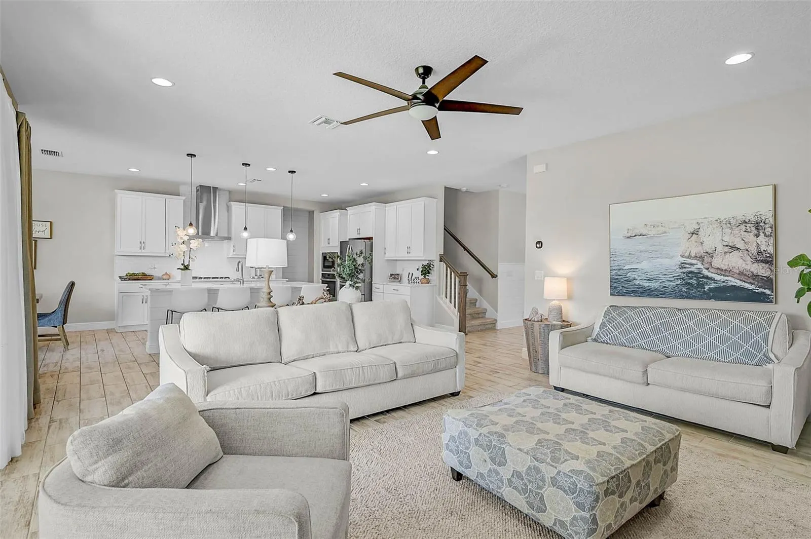 8417 DOVE BOG TER