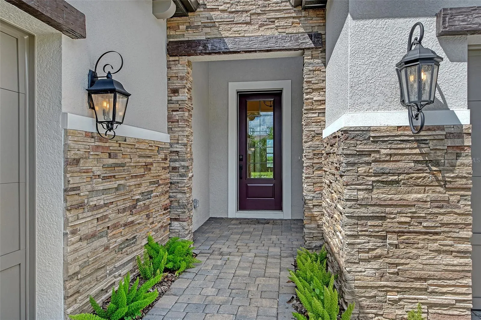 496 BOCELLI DR