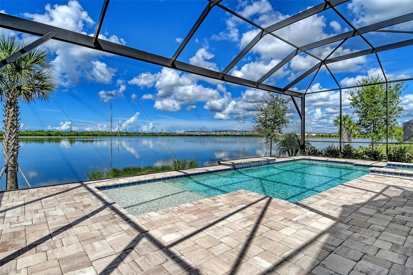 496 BOCELLI DR