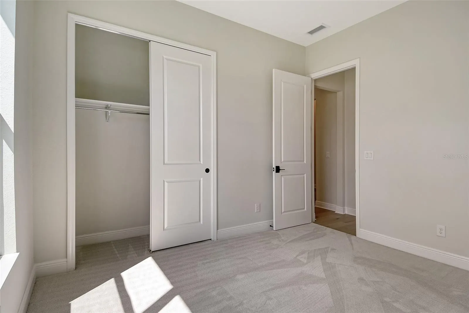 496 BOCELLI DR