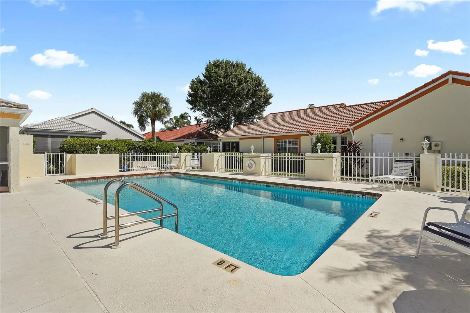 1312 CAPRI ISLES BLVD #28, #28