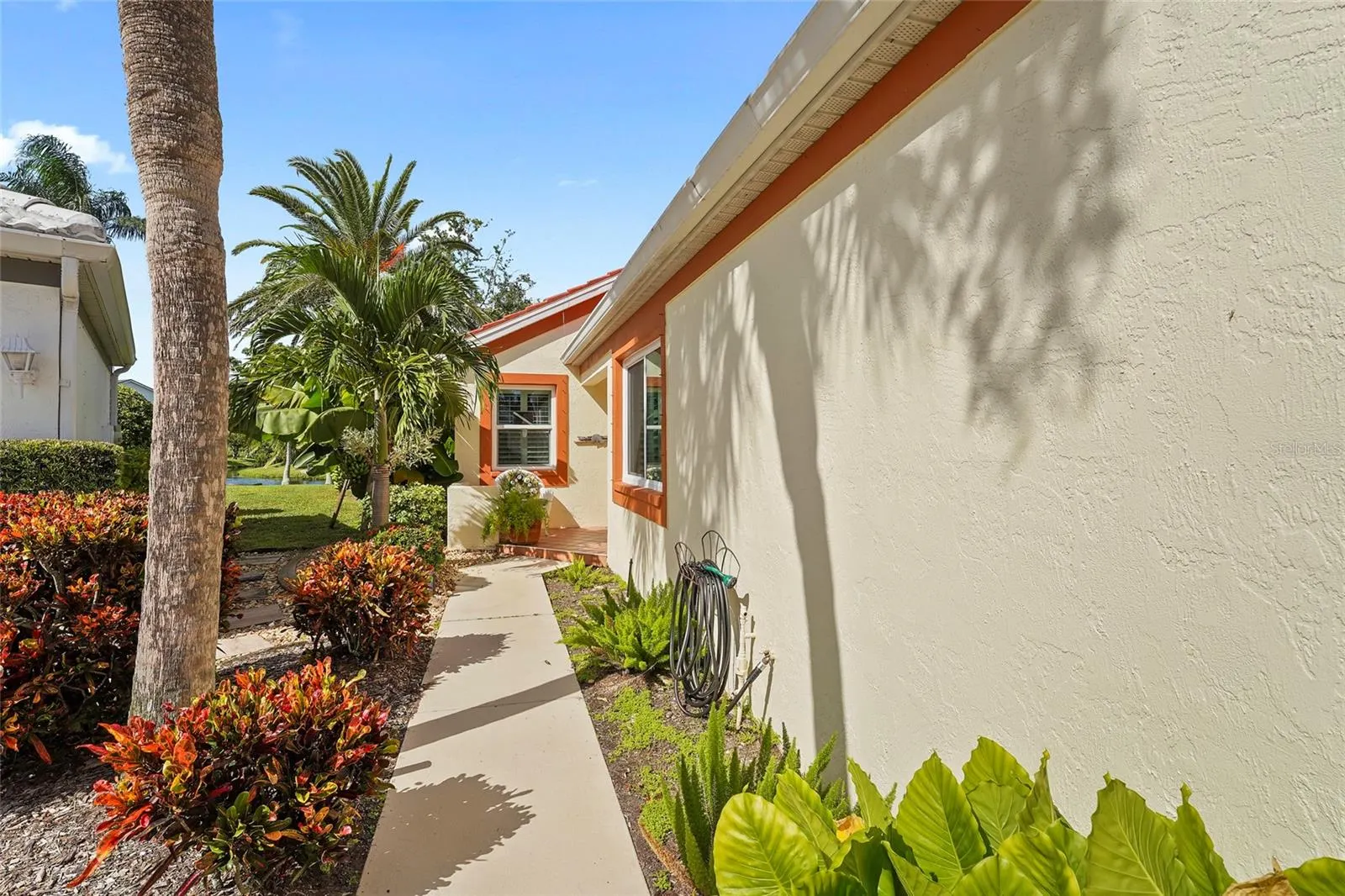 1312 CAPRI ISLES BLVD #28, #28