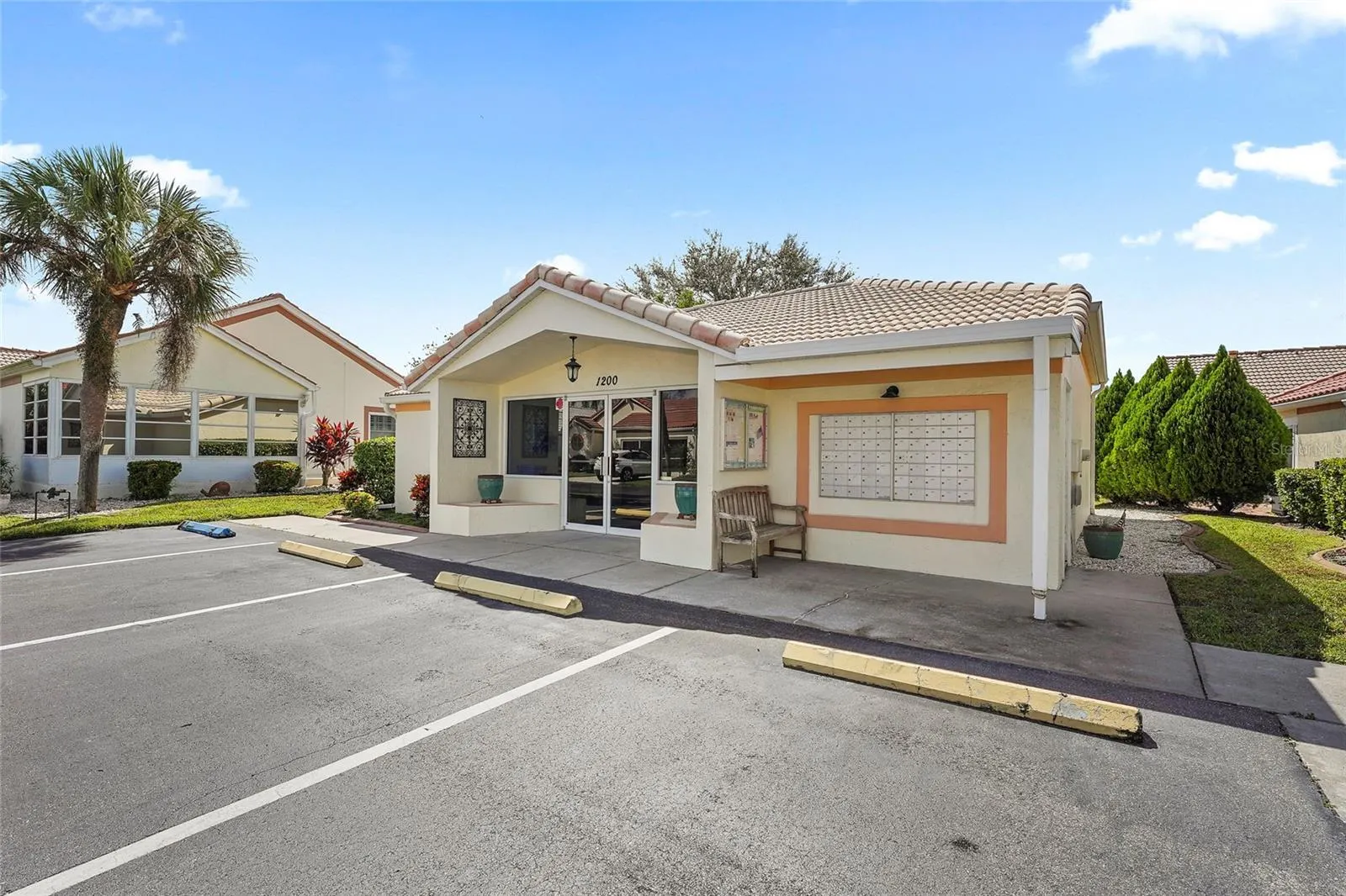 1312 CAPRI ISLES BLVD #28, #28