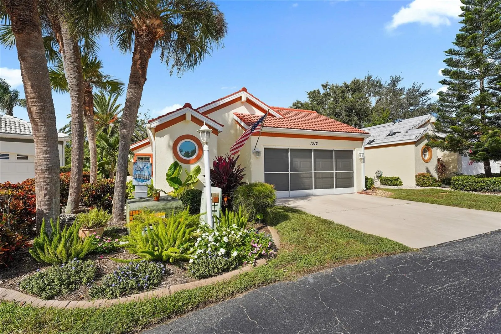 1312 CAPRI ISLES BLVD #28, #28