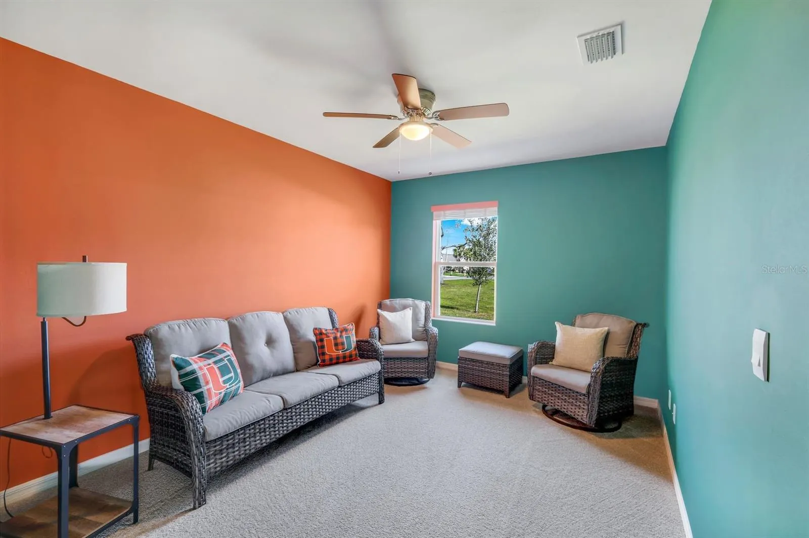 566 CORRIENTES CIR