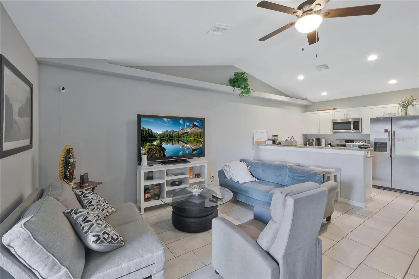 4139 SW 8TH PL