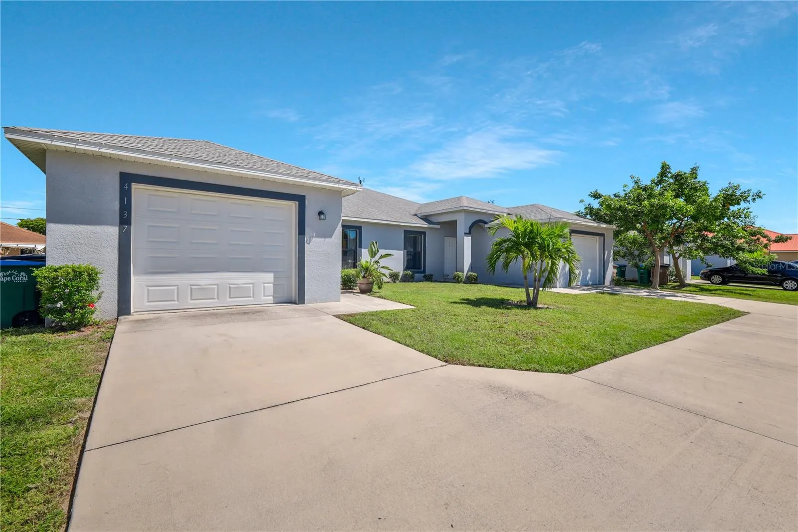 4139 SW 8TH PL