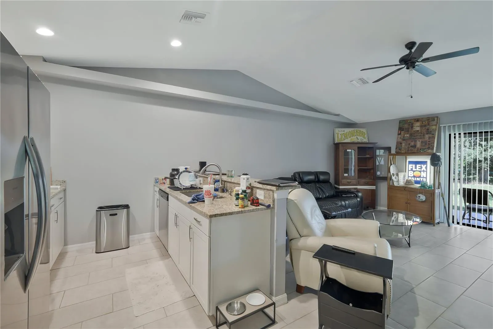 4139 SW 8TH PL