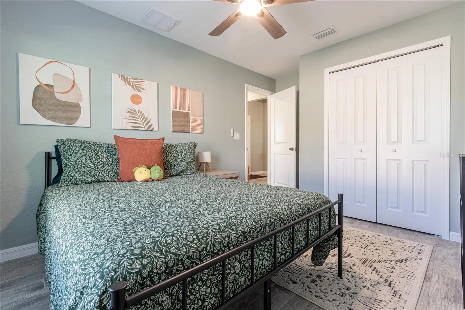 5056 MONTEGO LN