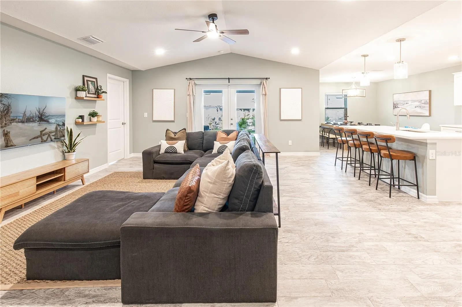 5056 MONTEGO LN