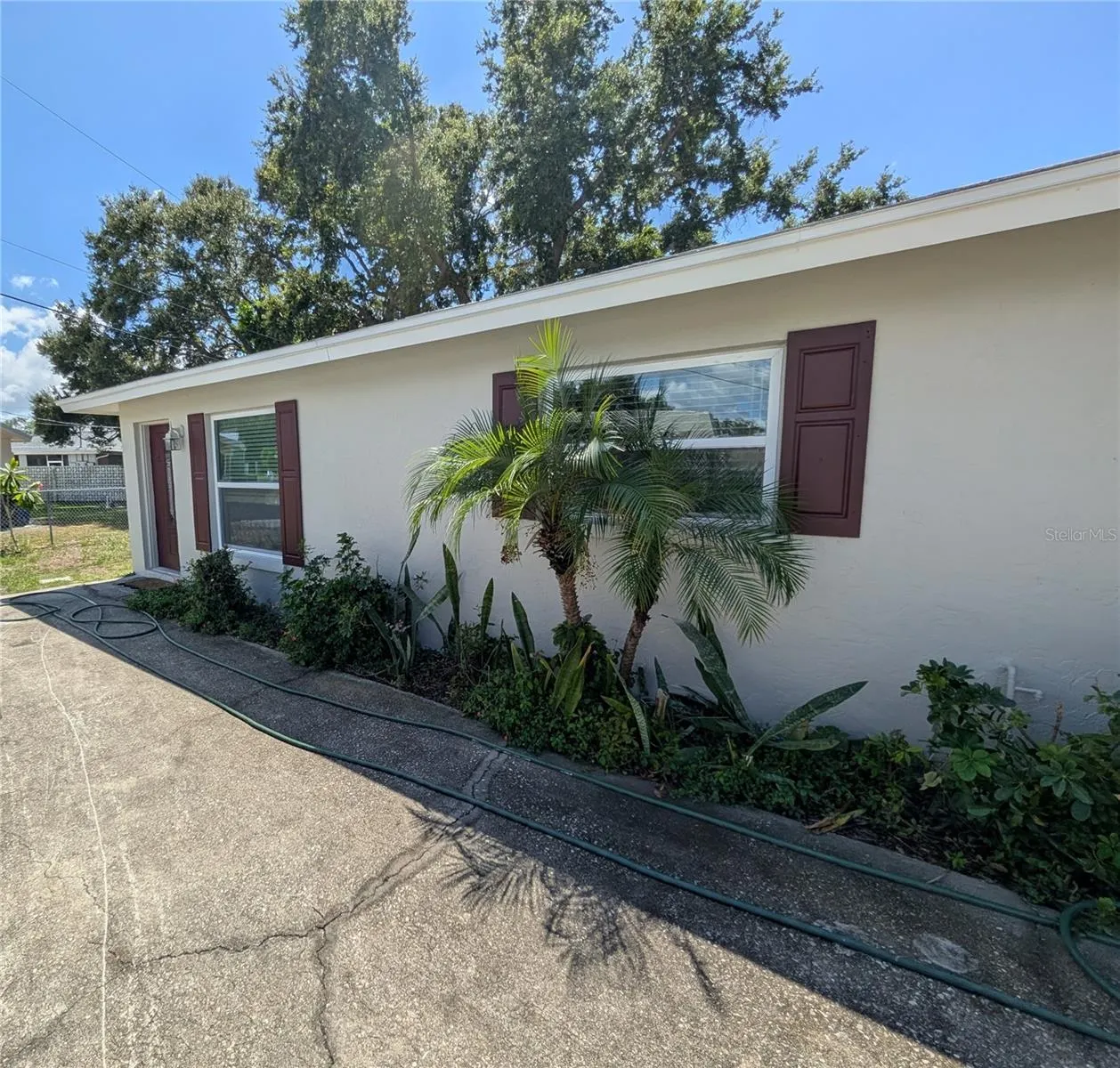 2238 MICHELE DR