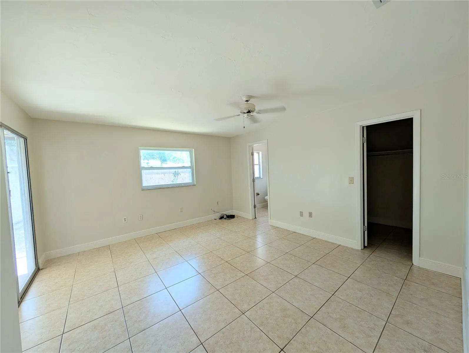 2238 MICHELE DR