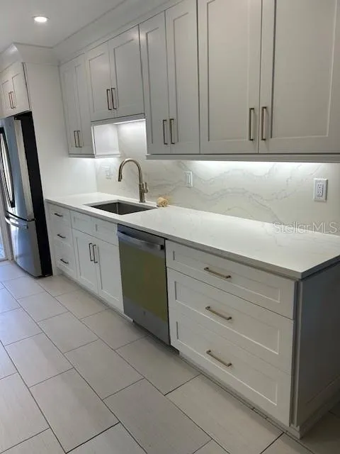 100 BAYSHORE RD #C, #C