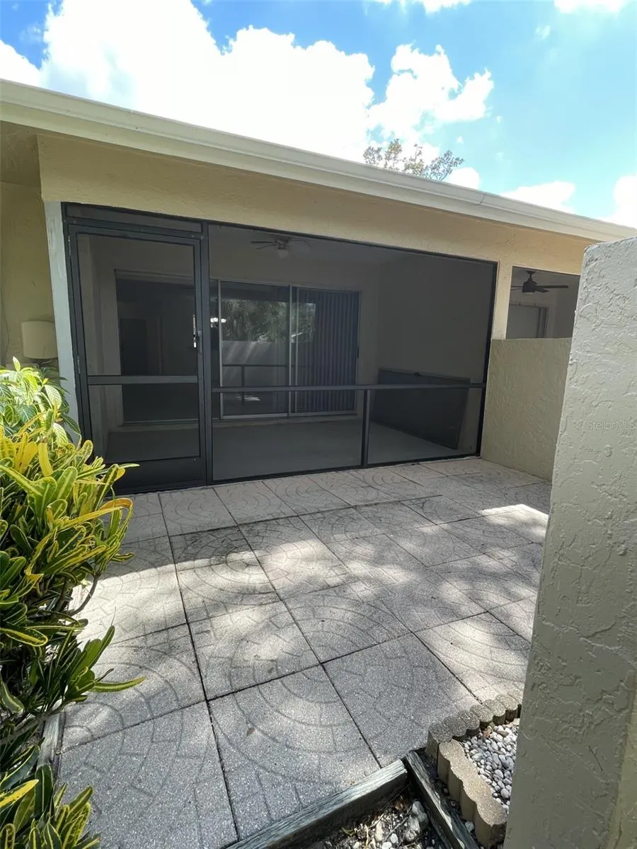 7030 W COUNTRY CLUB DR N #128, #128