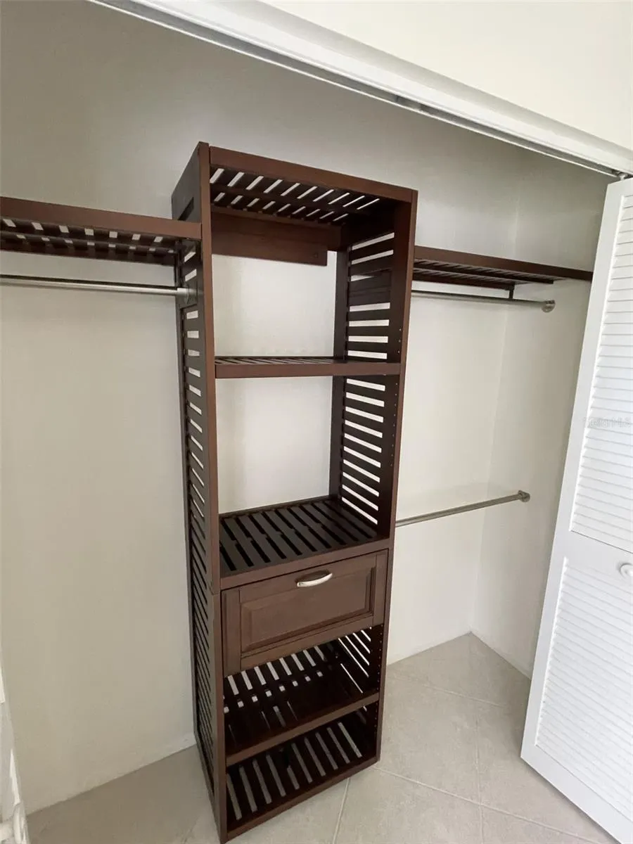 7030 W COUNTRY CLUB DR N #128, #128