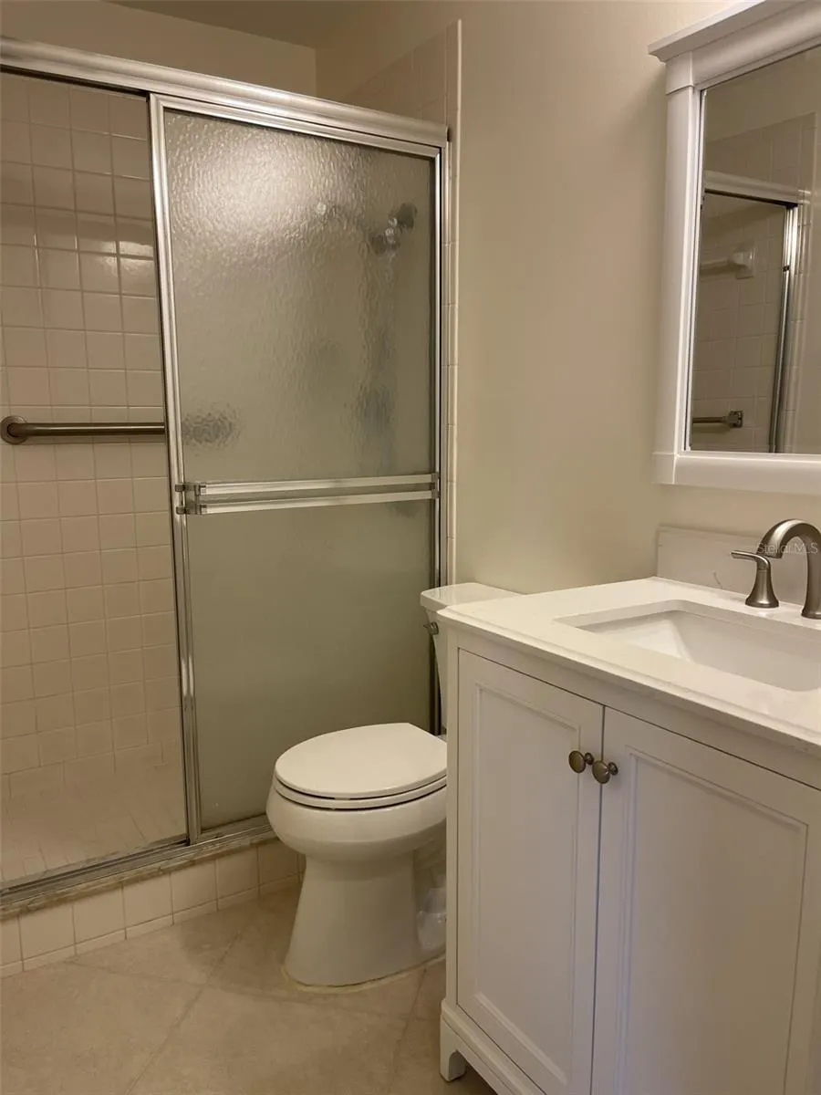 7030 W COUNTRY CLUB DR N #128, #128