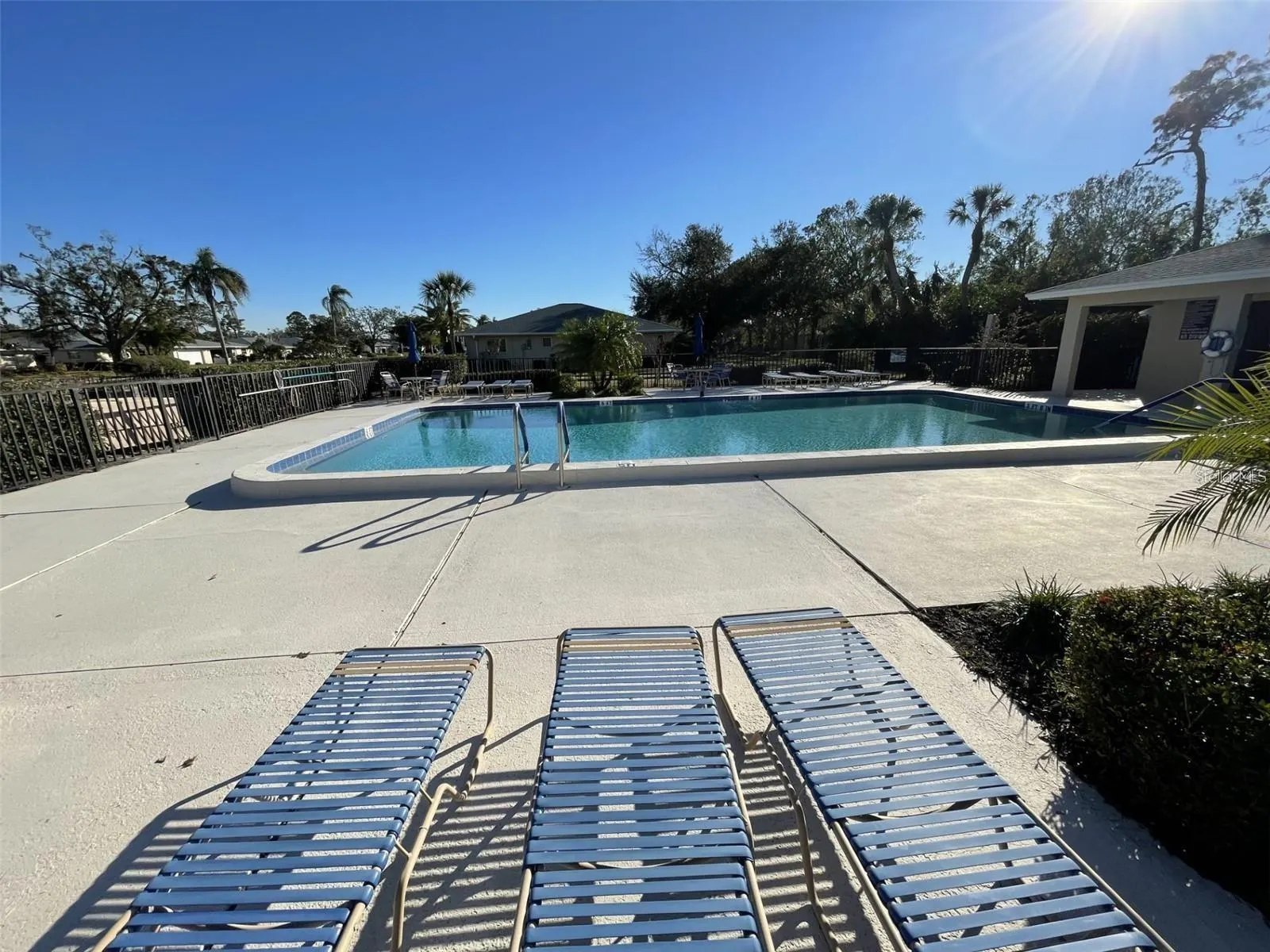 7030 W COUNTRY CLUB DR N #128, #128