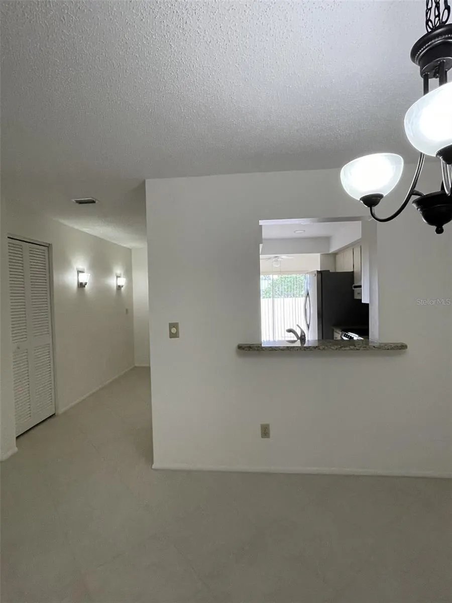 7030 W COUNTRY CLUB DR N #128, #128