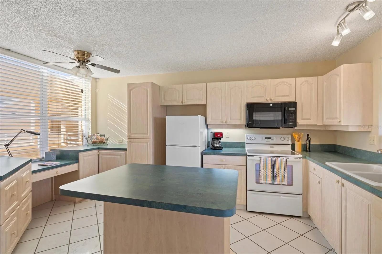 4440 FAIRWAYS BLVD #407, #407