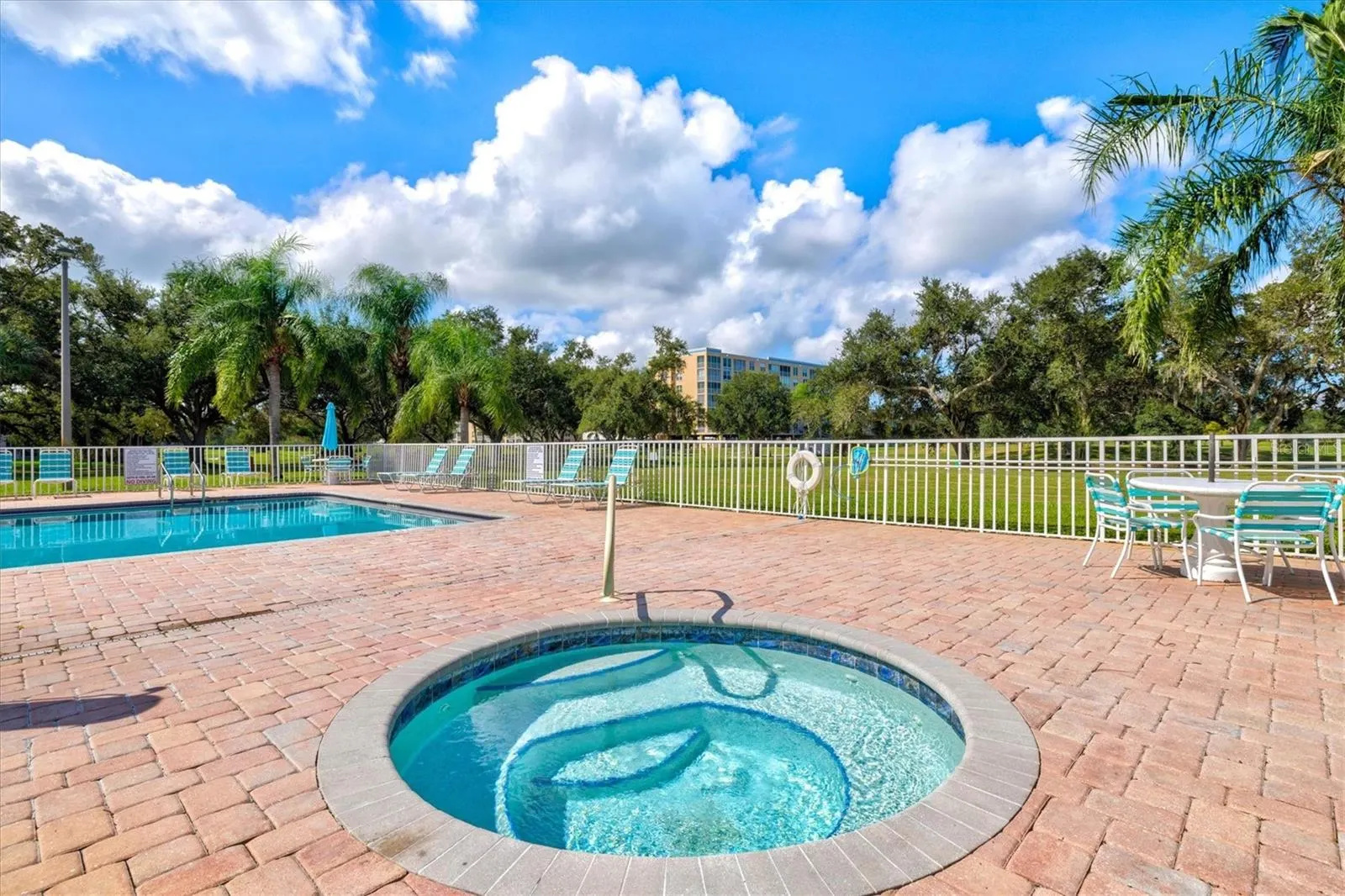 4440 FAIRWAYS BLVD #407, #407