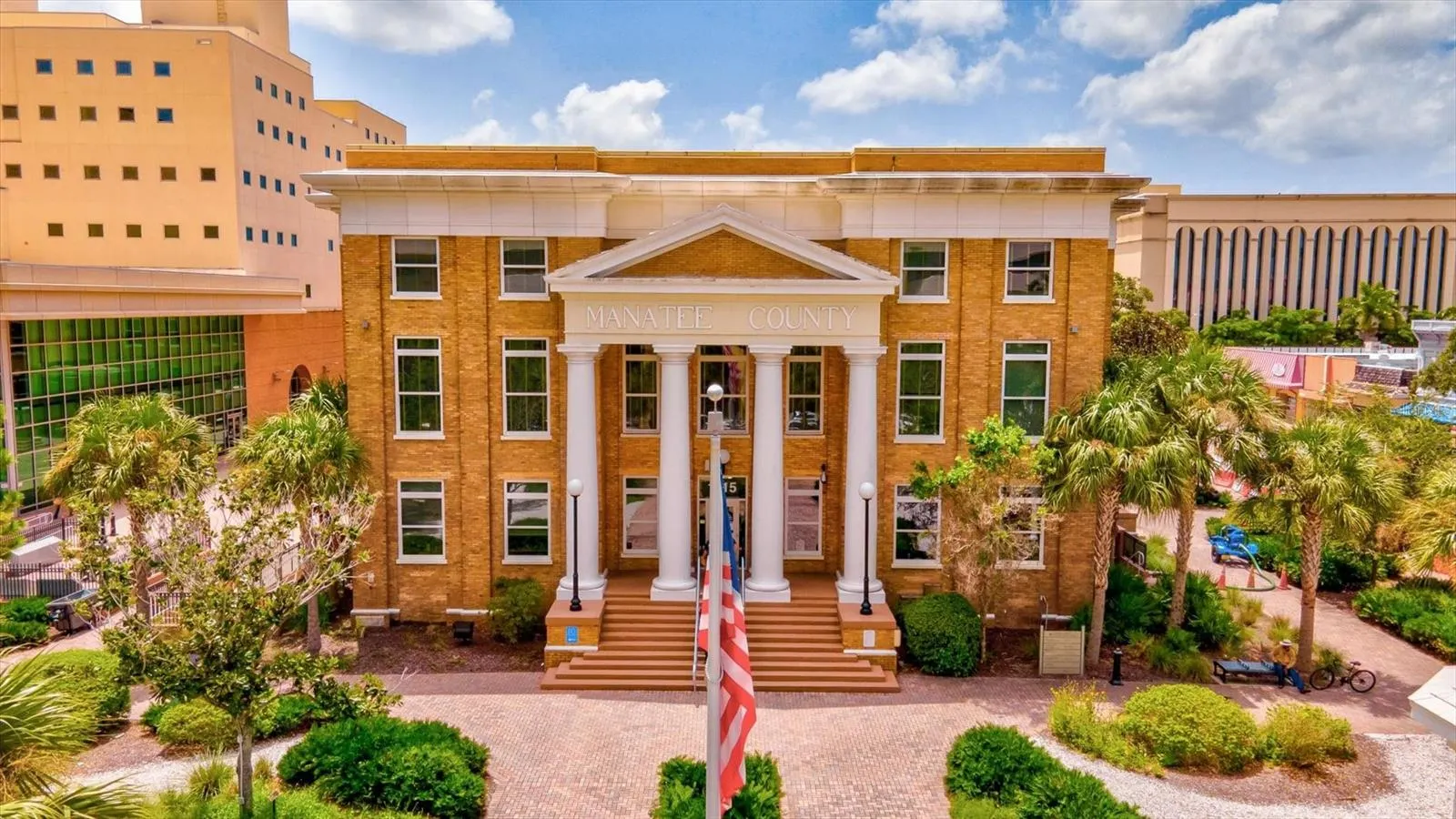 4440 FAIRWAYS BLVD #407, #407