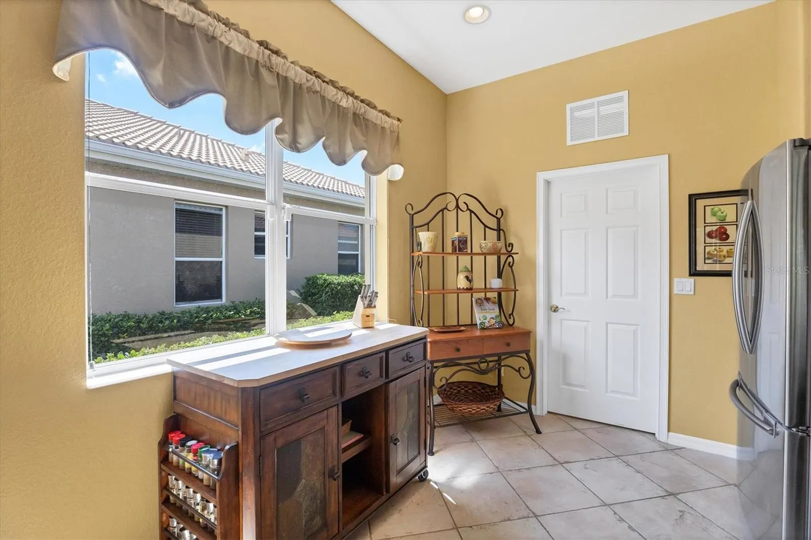142 SAVONA WAY