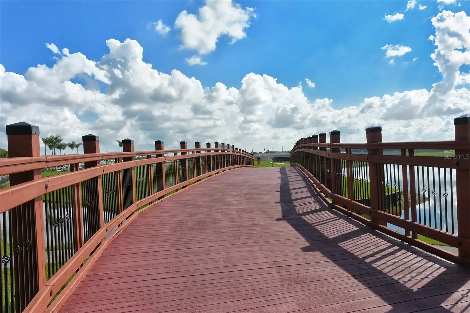 7320 GOLF POINTE CIR
