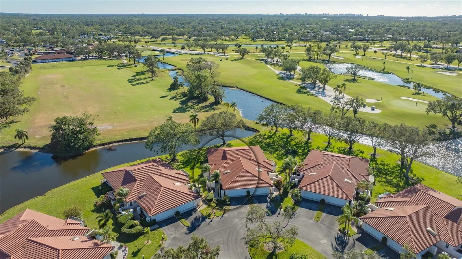 7320 GOLF POINTE CIR