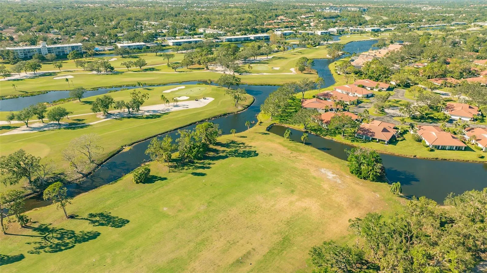 7320 GOLF POINTE CIR