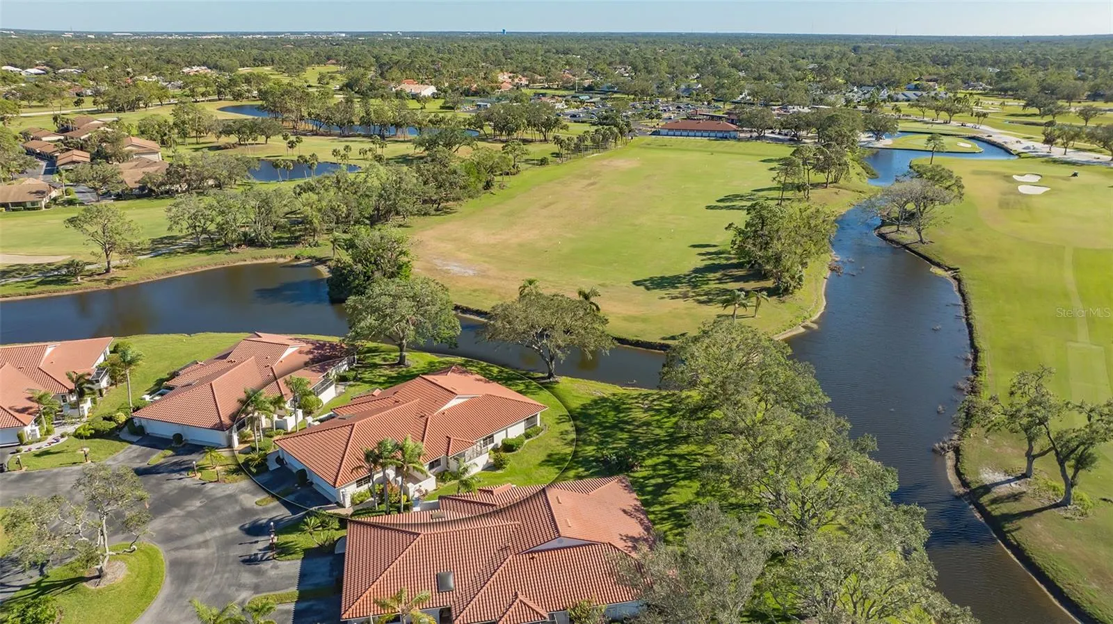 7320 GOLF POINTE CIR