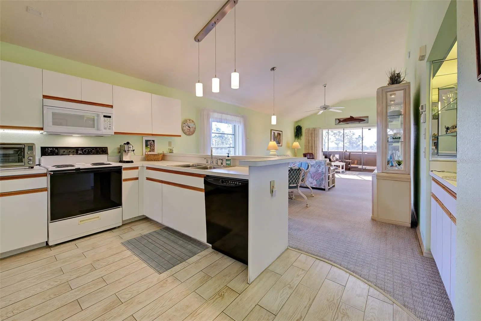 6800 PLACIDA RD #2017, #2017