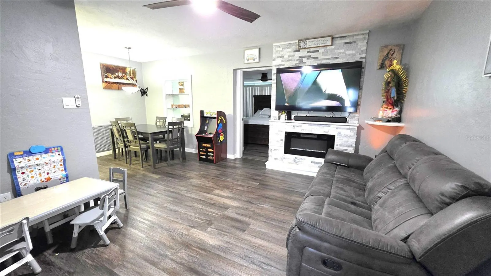 904 ORLANDO AVE