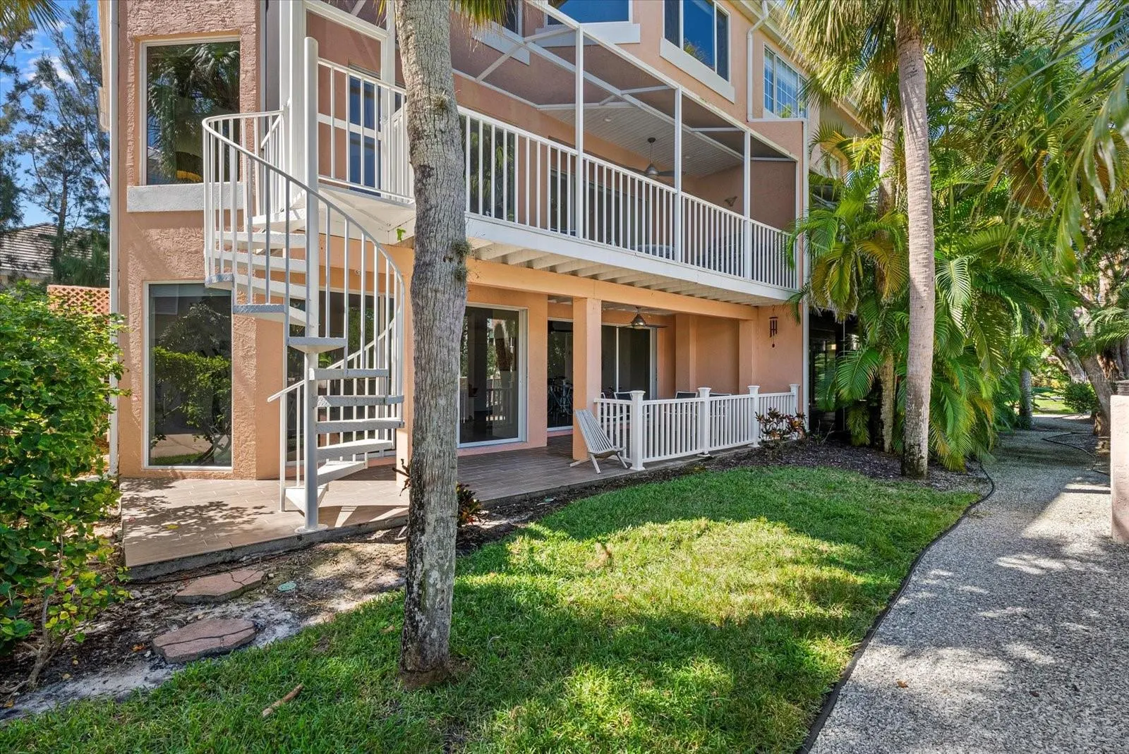 3942 HAMILTON CLUB CIR #13, #13