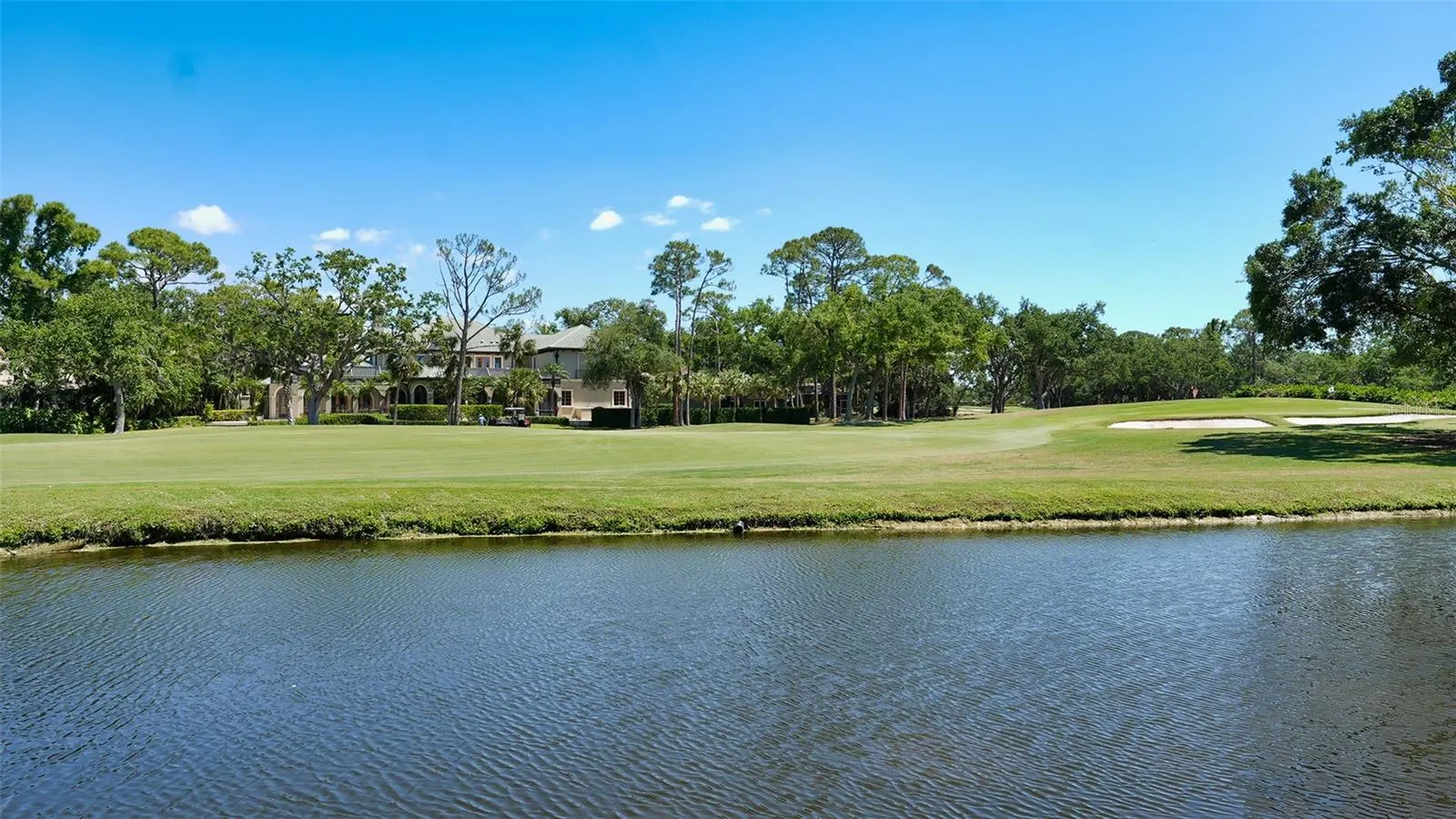 228 SAINT JAMES PARK
