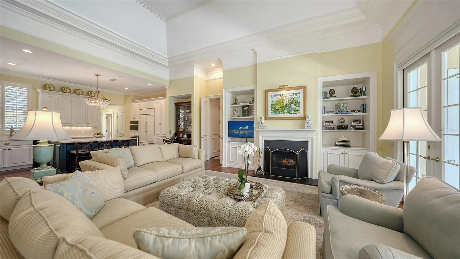 228 SAINT JAMES PARK