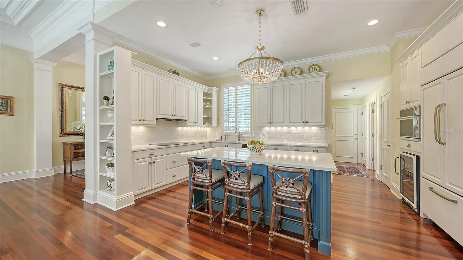 228 SAINT JAMES PARK