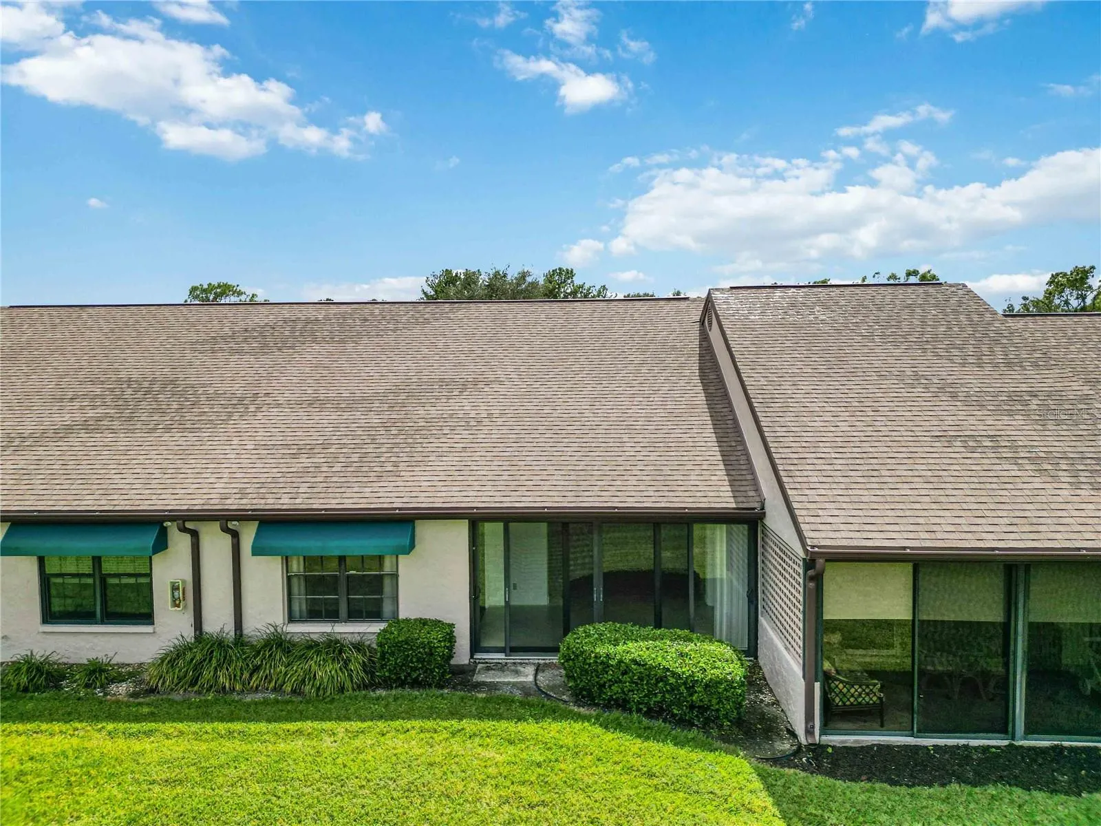 6085 CLUBSIDE DR