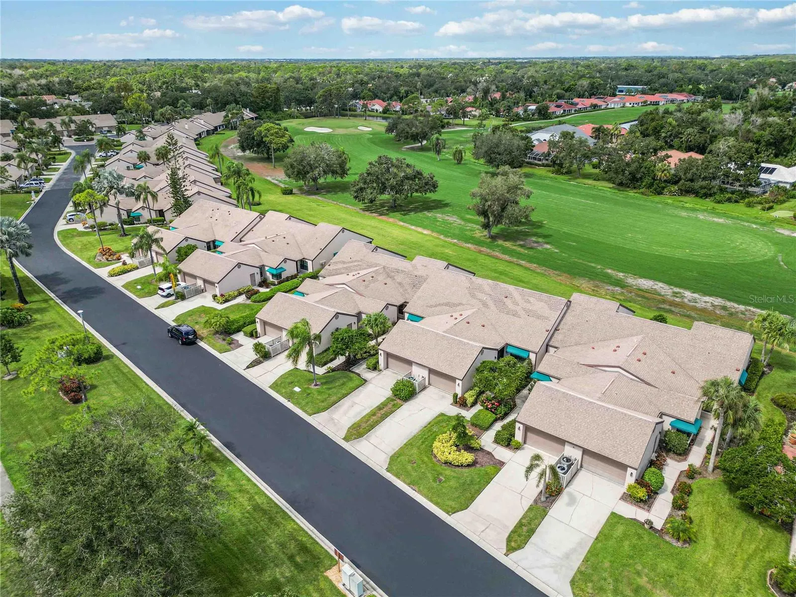 6085 CLUBSIDE DR
