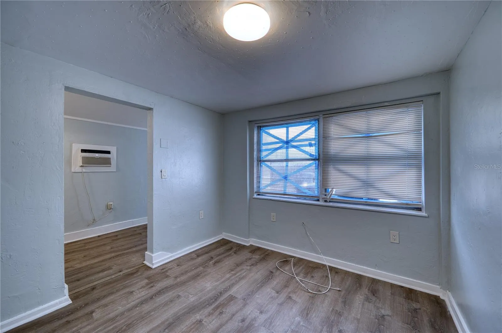 1514 12TH AVE W