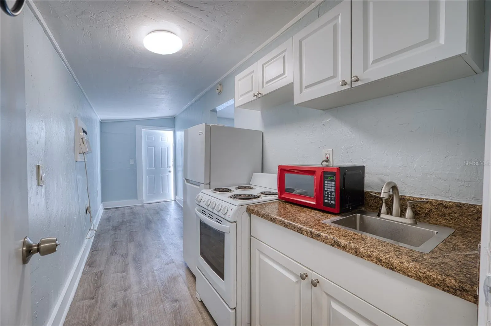 1514 12TH AVE W