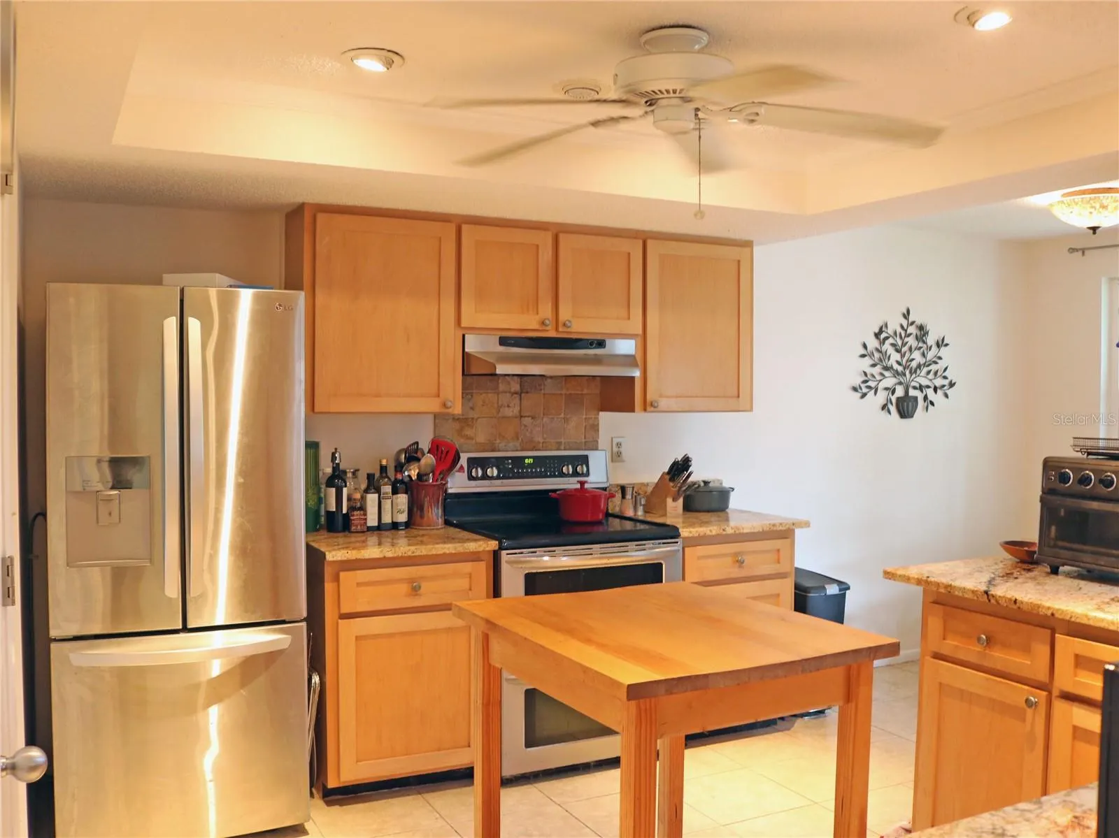 506 CASAS BONITAS DR
