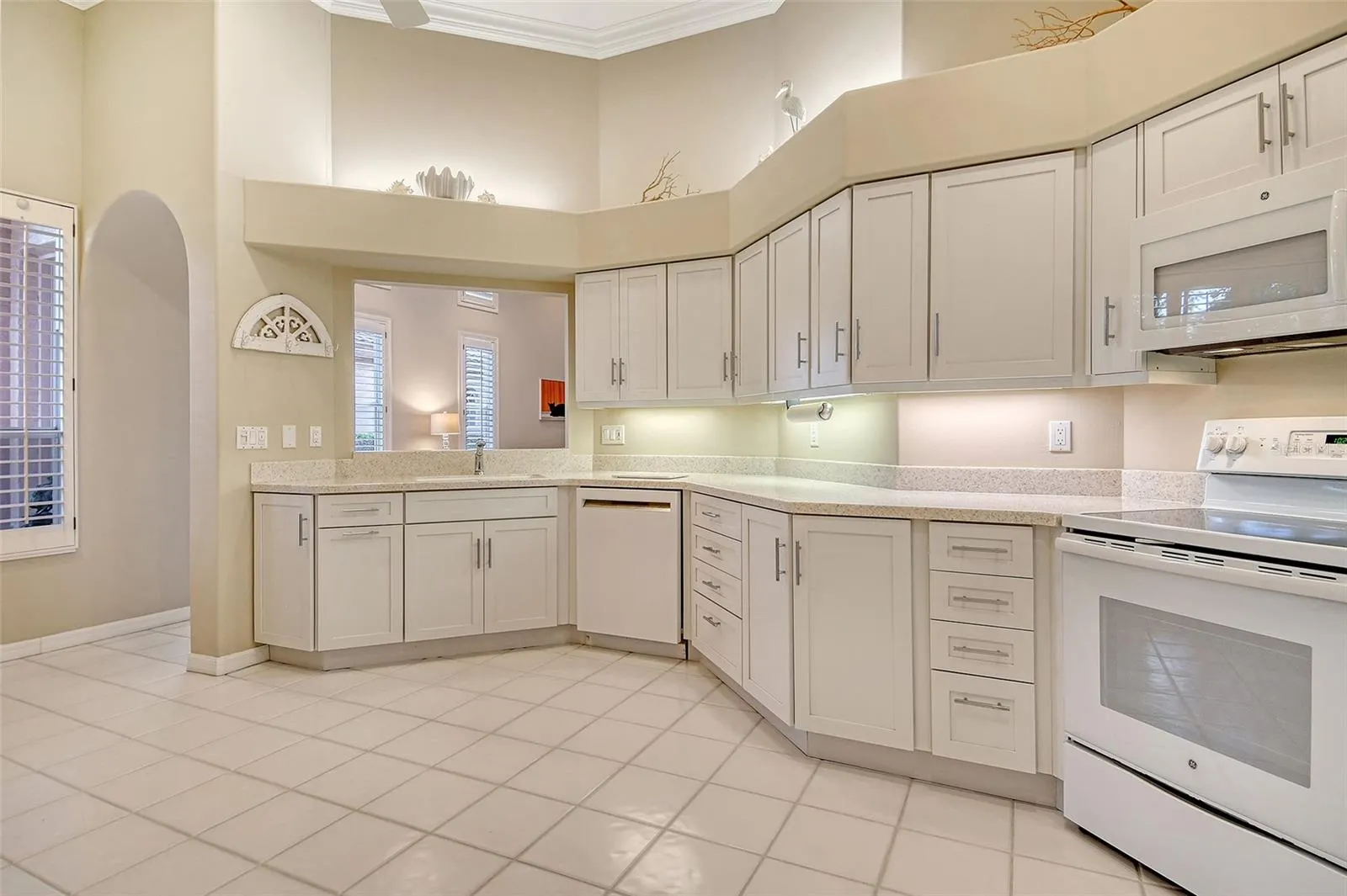 3770 AMAPOLA LN