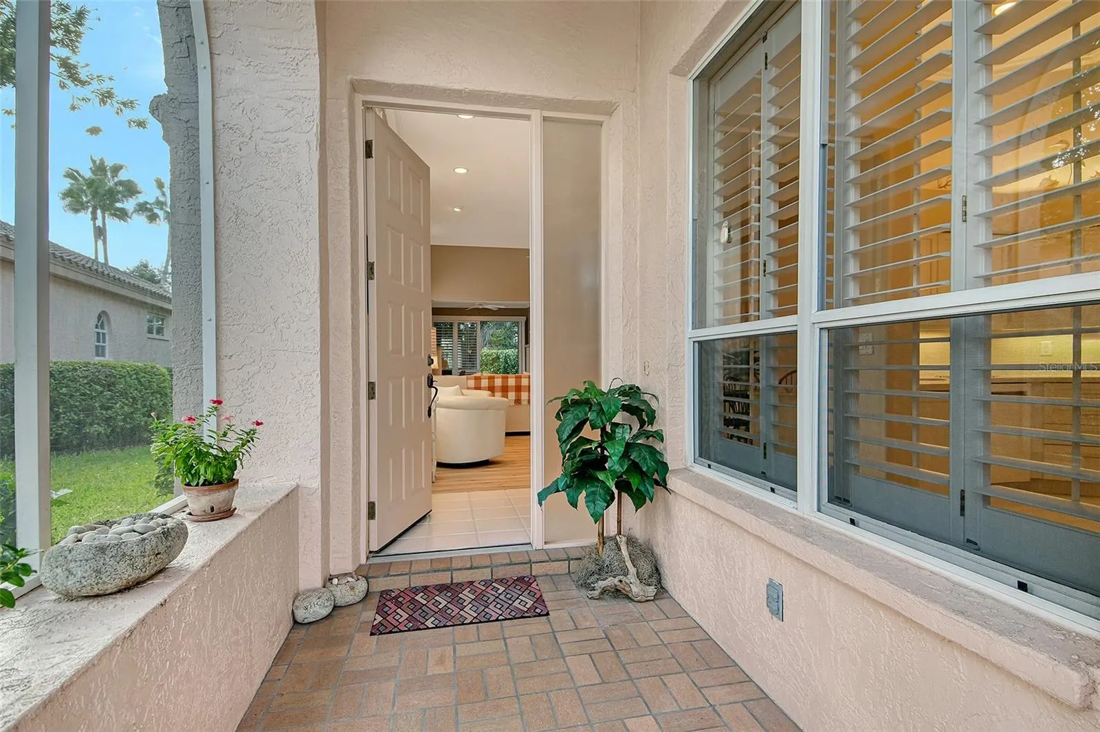3770 AMAPOLA LN