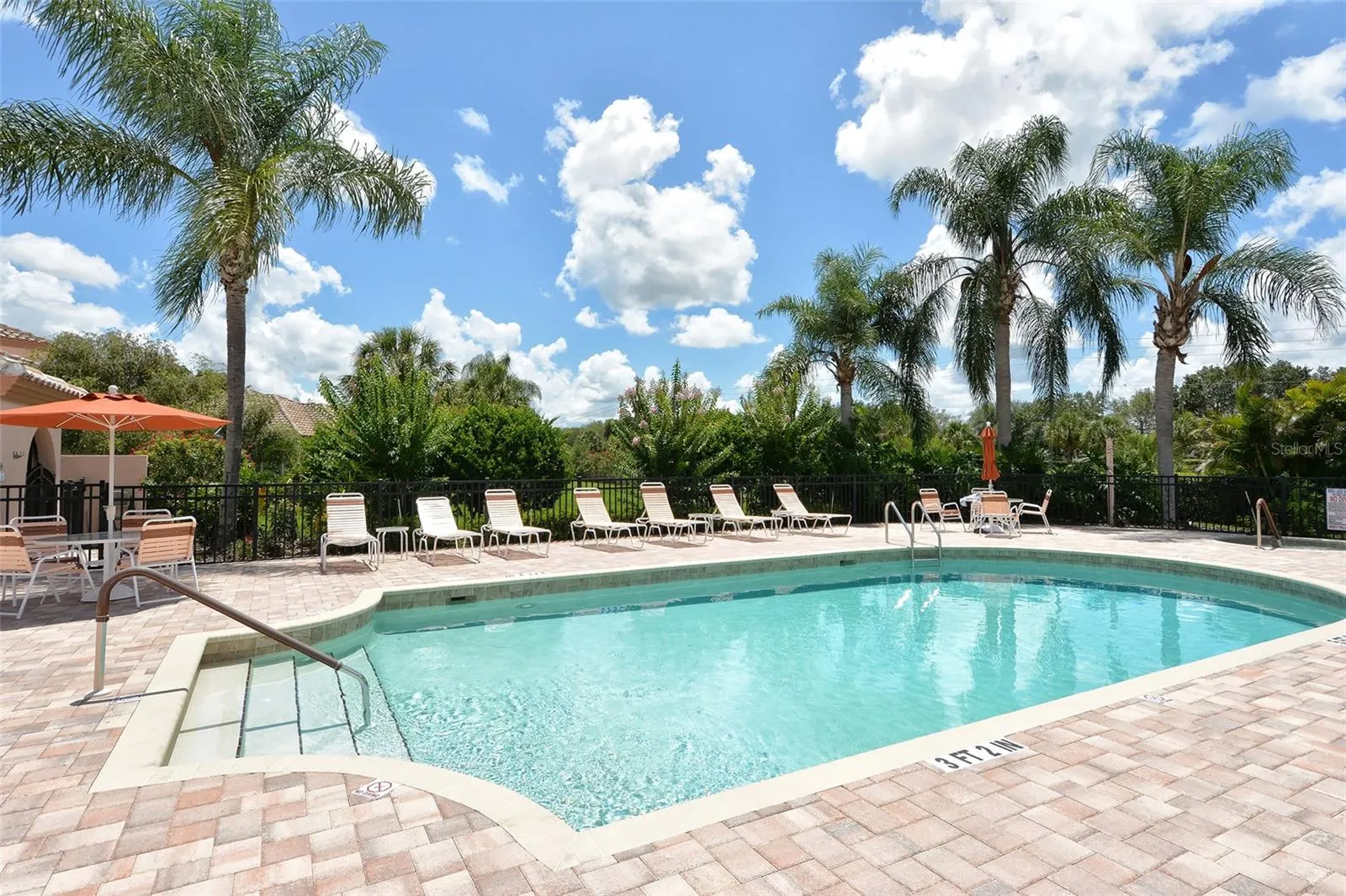 3770 AMAPOLA LN